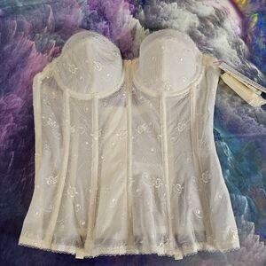 Dominique Embroidered Lace Torsolette‎ 36B Bone color